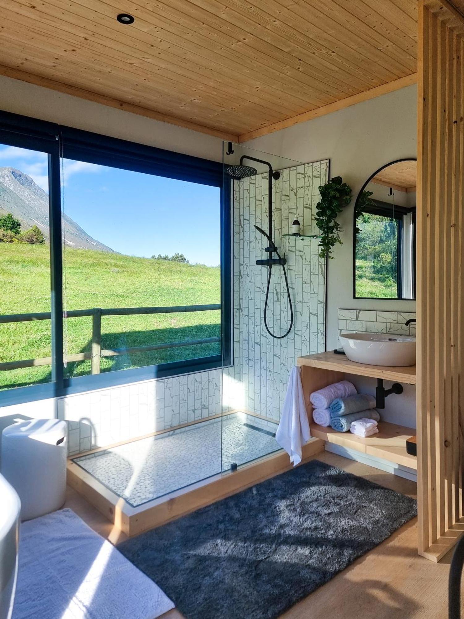 Hemel 'N Aarde Stud Hotel Hermanus Bagian luar foto